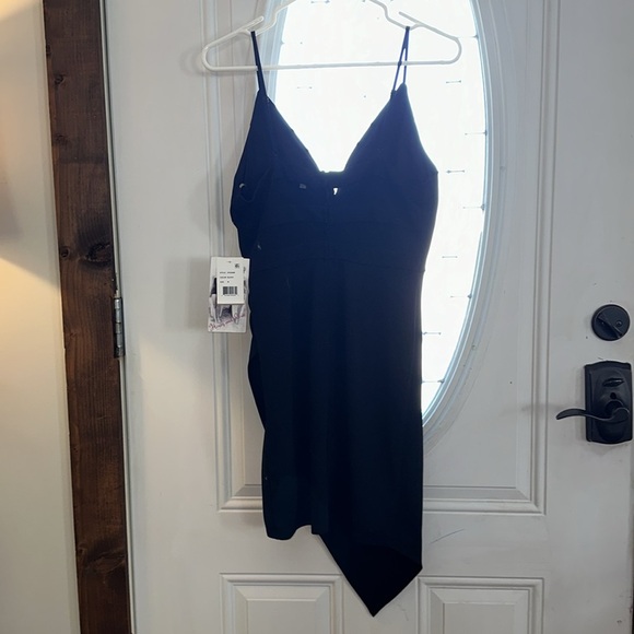 NWT HONEY & ROSIE Spaghetti Strap VNeck Asymmetrical Bodycon Junior Dress Size M - Picture 4 of 8